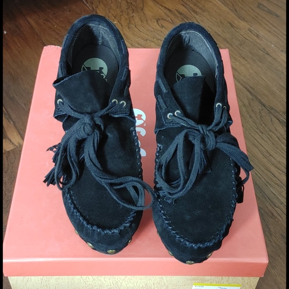 Flogg Demi Fringe Bootie - Picture 2 of 7